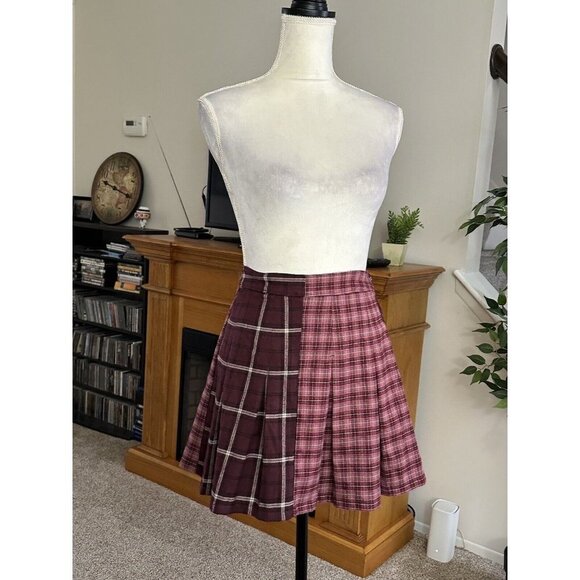 Hollister Plaid Mini Skirt Ultra High Rise Size XS 90s Y2K Clueless Preppy - Picture 3 of 7
